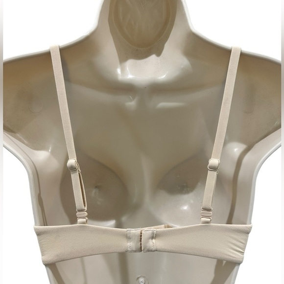SKIMS Ultrafine Mesh Underwire Bra - Picture 5 of 5